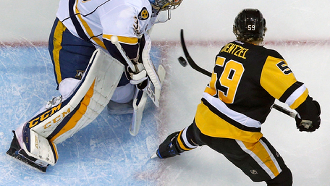 Predators goalie Rinne struggling as Pens take 2-0 lead